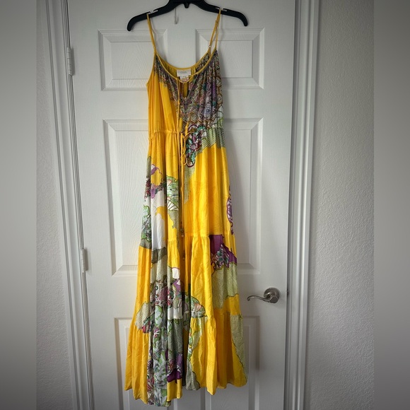 Camilla Dress With Front Tie Detail Golden Years Small - Picture 2 of 7